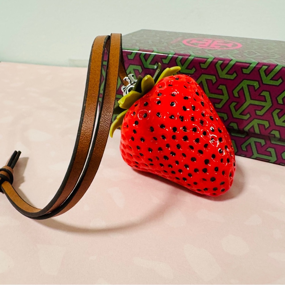 Tory Burch strawberry bag charm New Poppy $128 NEW with box 164955 - Picture 3 of 8